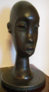 Lucas SITHOLE LS6318 "Swazi Princess", 1963 - Plaster of Paris, painted, on metal base covered with liquid steel - 35 cm H