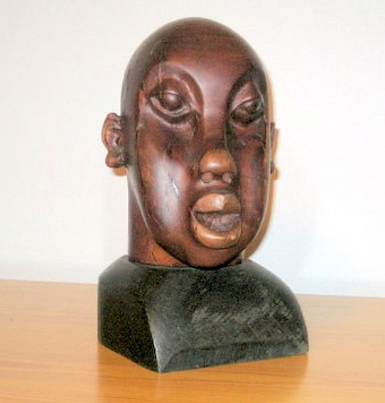 LS6406 Lucas SITHOLE "African Head", 1964 - Mahogany - 28x17x14 cm