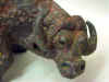 LS7006 Lucas SITHOLE "Wounded buffalo III." (close up) Liquid steel 025x026x061 cm
