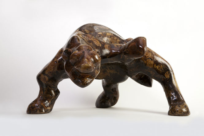 SITHOLE LS6301 "The wounded leopard", 1963 Ironwood and liquid steel - 31x48x45 cm (img Clive Hassall 2011)